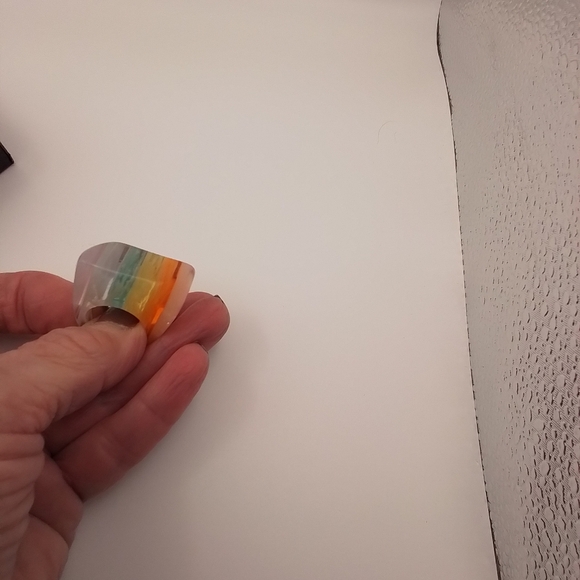 Acrylic Multi Color Ring - Picture 4 of 6